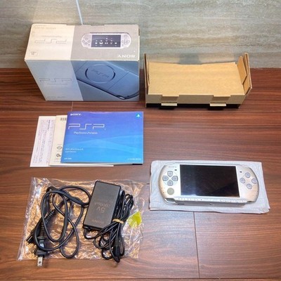 SONY - PSP-3000 MYSTIC SILVER セット $_57.JPG?set_id=8800005007