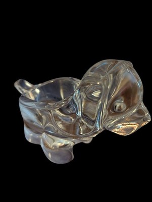 Vannes Le Chatel Crystal Art Dog
