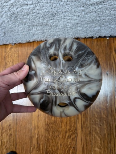 Brunswick Triple Crown Bowling Ball Drilled Reactive Adult 14lb 5oz