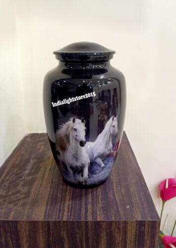 Reminded Horse Cremation Memorial Urn for Human Ashes, Adult Funeral Urn Gift - Afbeelding 1 van 6