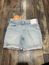 NWT Gymboree Girls Light Denim Bermuda Shorts Size 5