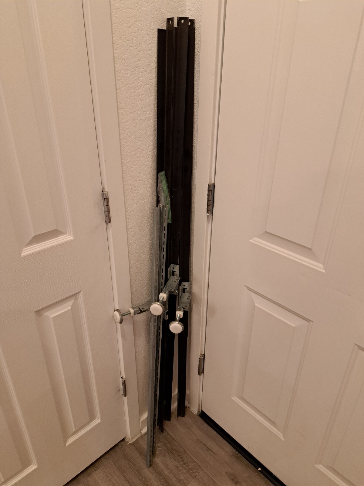 Oakwood Interiors Alder Rose Collection Bedroom Set Heirloom Quality