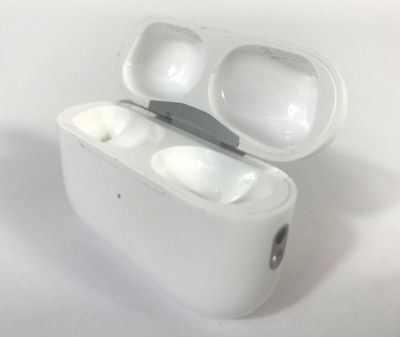 Original Apple AirPods Pro 2. Gen A2968 NUR Ladecase USB-C Case v