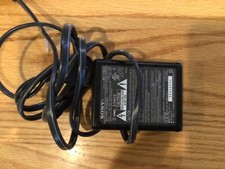 Sony Ni-MH AA AAA BC-CS2A Battery Charger Double A Triple A