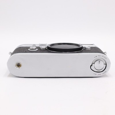 Leica M3 Single Stroke 35mm Rangefinder Film Camera (Silver Chrome