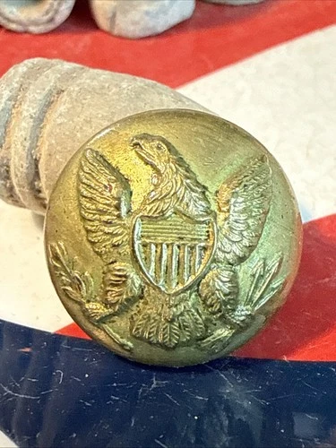 Non Dug Civil War 🇺🇸 💥 💣 Eagle Coat Button Scarce Gilted