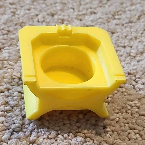 Fisher-Price Little People Yellow Chair Vintage Royal Castle