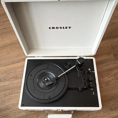 Crosley CR8005G-WS White Bluetooth Turntable w/ Pitch Control, 3-Speed RCA