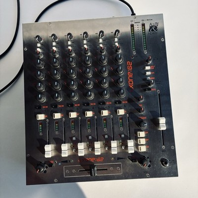 アレンアンドヒース　XONE62 アレヒ　ALLEN&HEATH Allen & Heath Xone:62 6-Channel DJ Mixer | Guitar Center