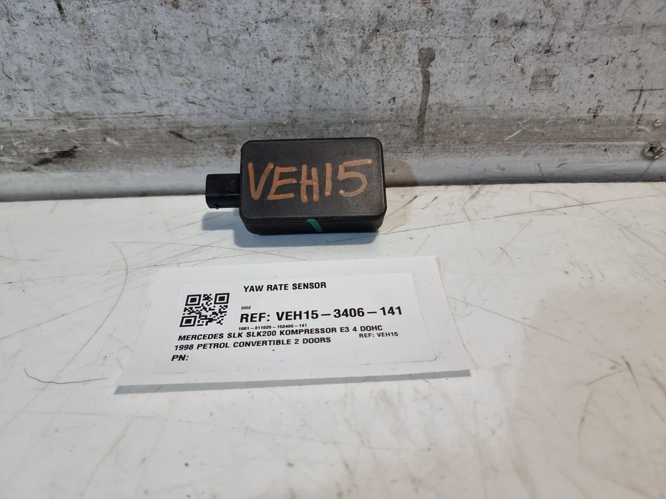Mercedes SLK YAW Rate Sensor ESP 2.0 Petrol Automatic 2-Dr 2002 OEM A0035422318 - Image 3 of 4