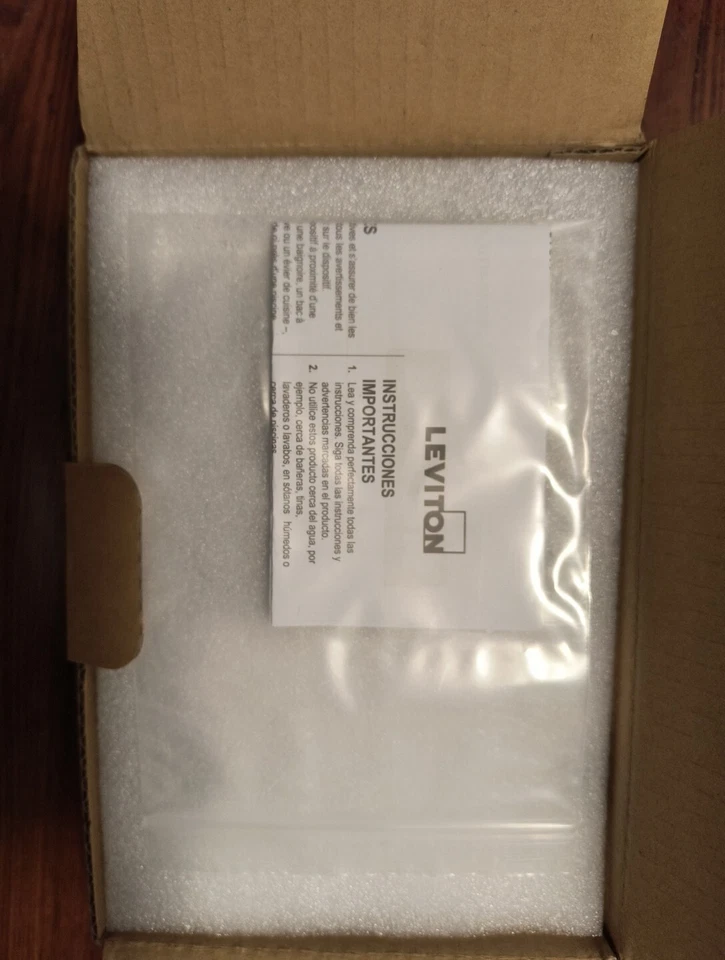 Receptor Leviton 41910-HTR HDBaseT Extender 70M Foto 2 de 3