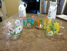 hand painting glasses