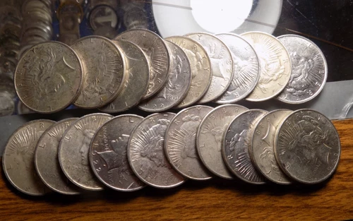 PEACE DOLLAR ROLL 90 % SILVER COINS $20 FACE NICE BETTER GRADES AU AND UNCS!