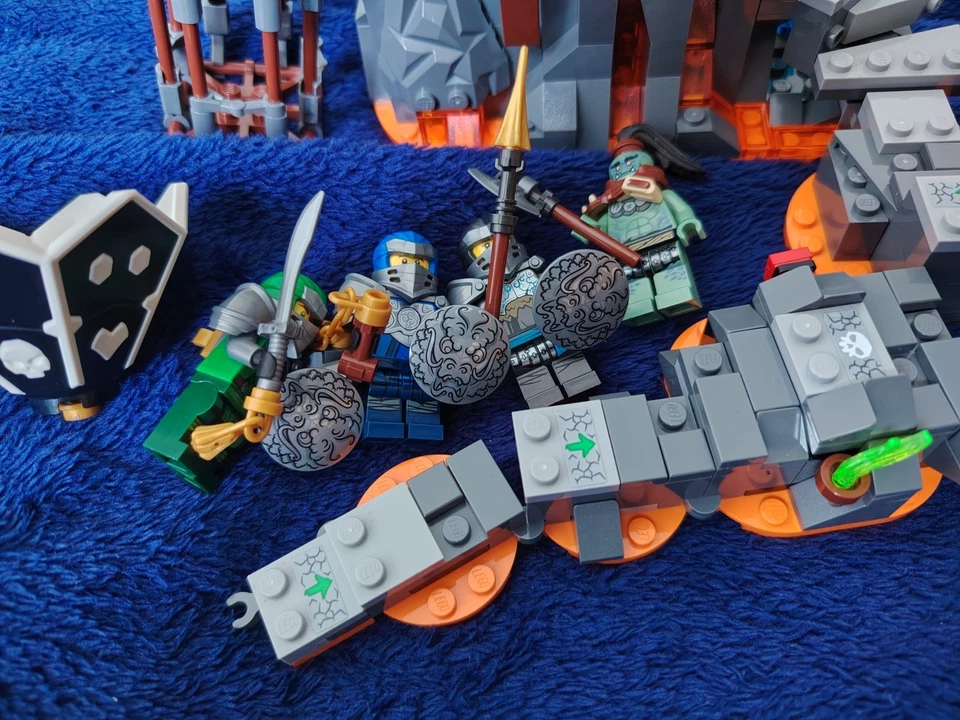 LEGO Ninjago 71717 Journey to the Skull Dungeons, photo 3 of 4