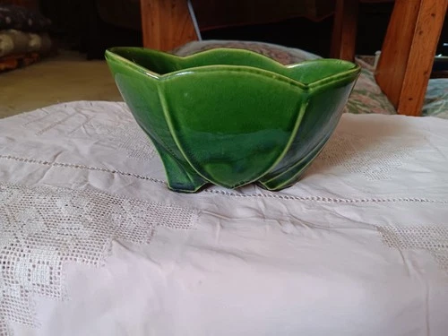 McCoy Pottery Dark Green Planter MCM Art Deco 6x3