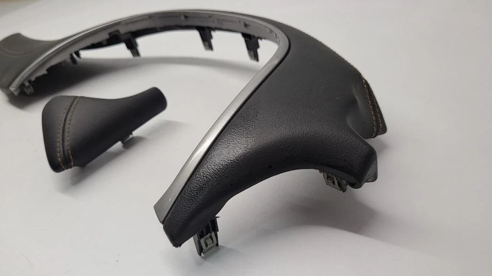 Chevrolet Trax LH 2017-2020 izquierda derecha tablero paneles negros Foto 4 de 4