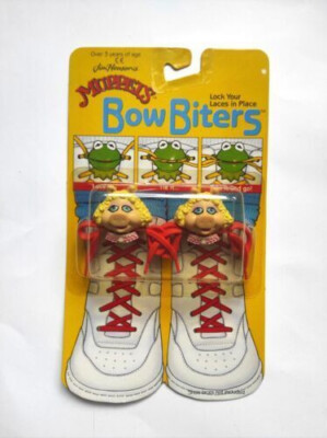 Miss Piggy Bow Biters Brookside 1988 Muppets shoelace holders new