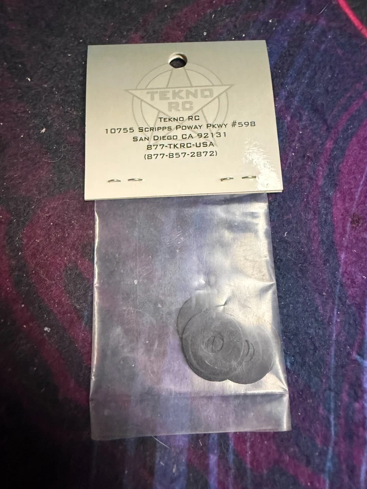 Tekno RC TKR5145B 6x17mm Differential Shims (6ct) - Image 2 of 2