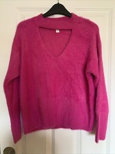 Women’s River Island Bright Pink Cerise Eyelash Key Hole Jumper New VGC Size 12