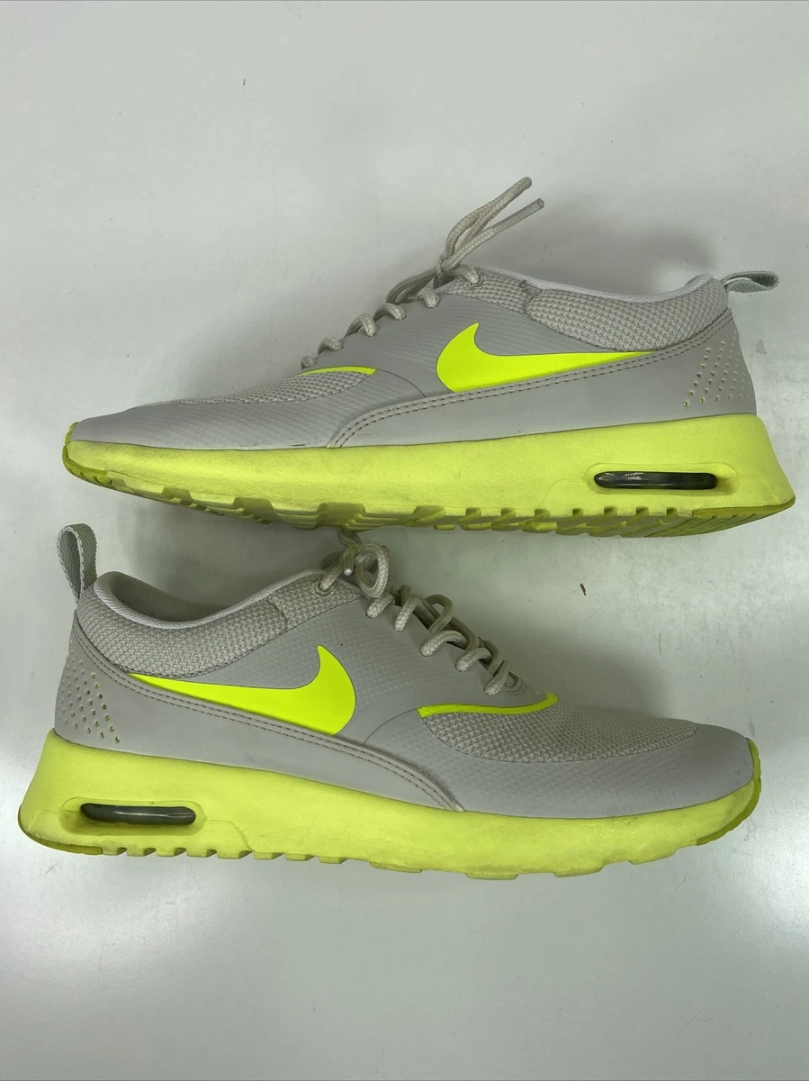 Nike top thea yellow