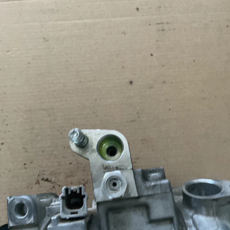 07-09 Compresor aire acondicionado Infiniti G35 Nissan 350Z 92600-JK200 Foto 3 de 4