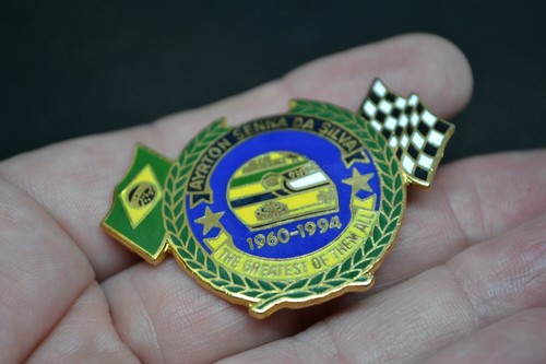 Vintage Formula One Racing F1A F1 World Champion Ayrton Senna Pins Greatest 1990 - Picture 2 of 8