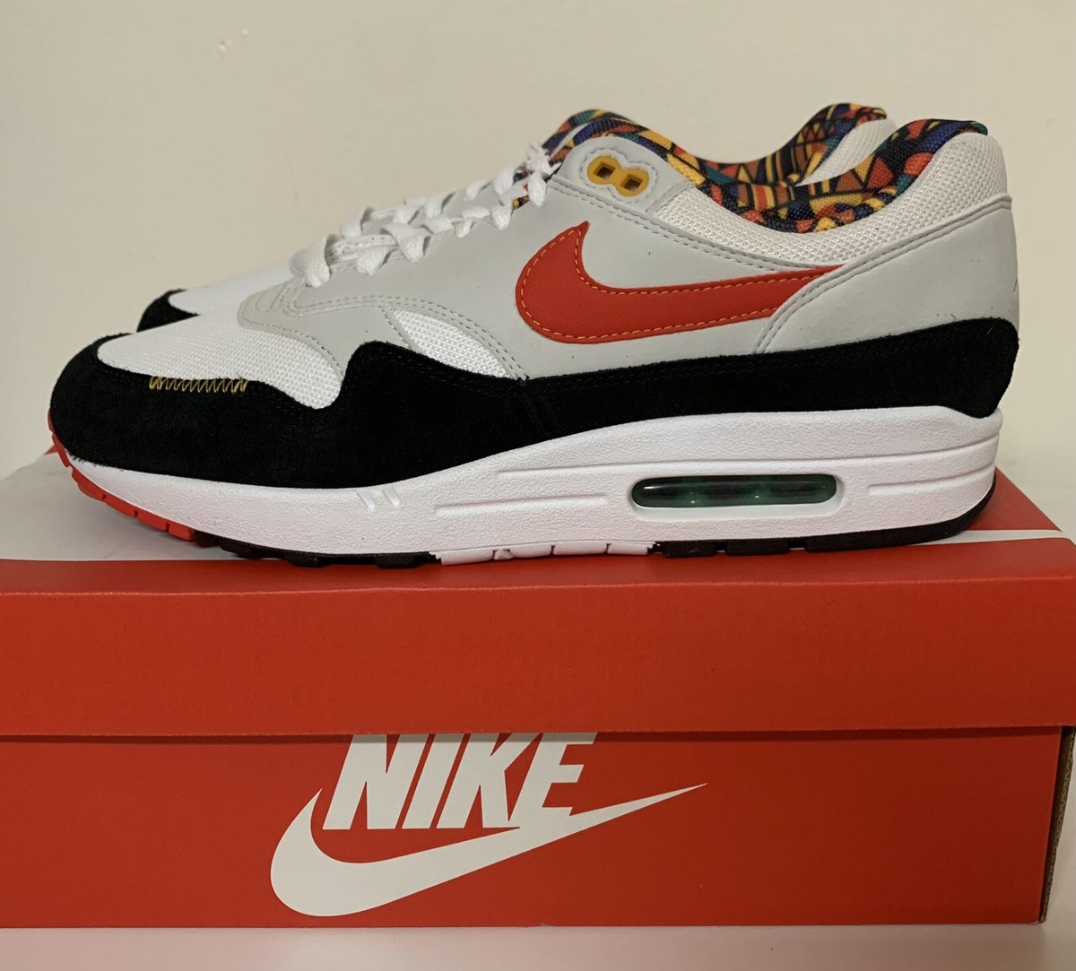 air max live together