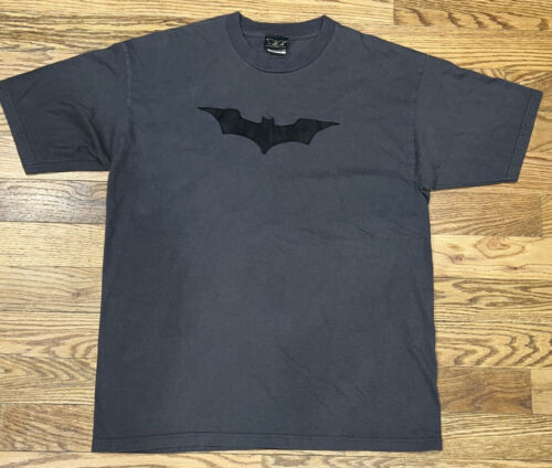 Men's Batman Begins Short Sleeve T-shirt XL Extra Large Dark Gray Cygnus - Picture 1 of 13
