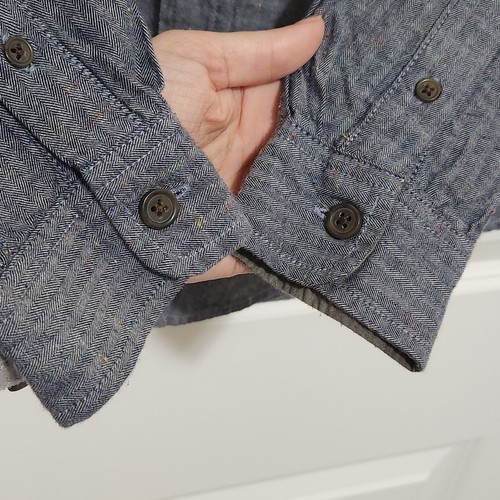 Cat & Jack Boys M (8/10) Blue Speckled Button Up Shirt Longsleeve - Picture 4 of 7