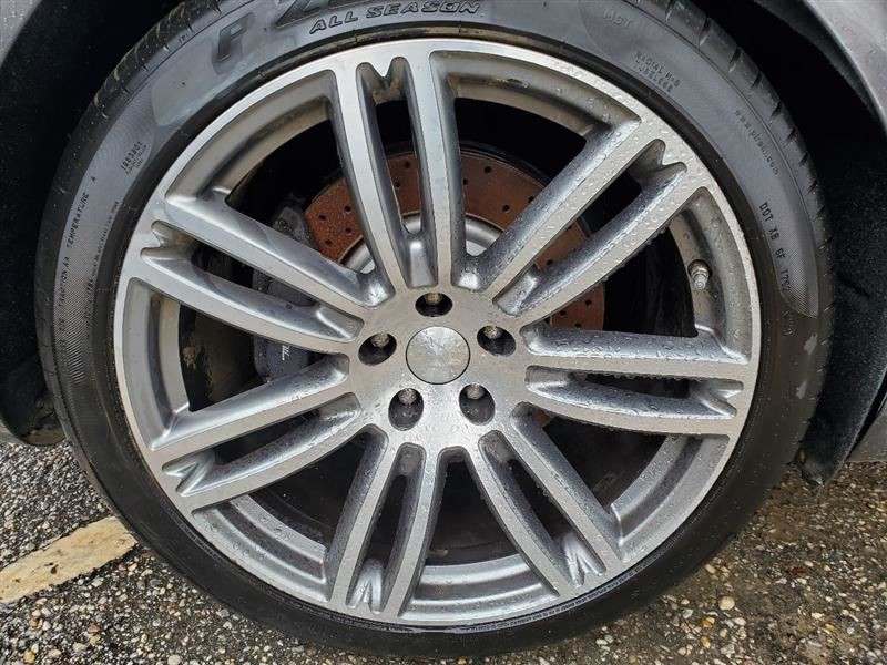 2015 Maserati GHIBLI OEM Front Right Spindle Knuckle