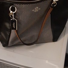 Coach Black Beige Checkered Zip Shoulder Bag ...