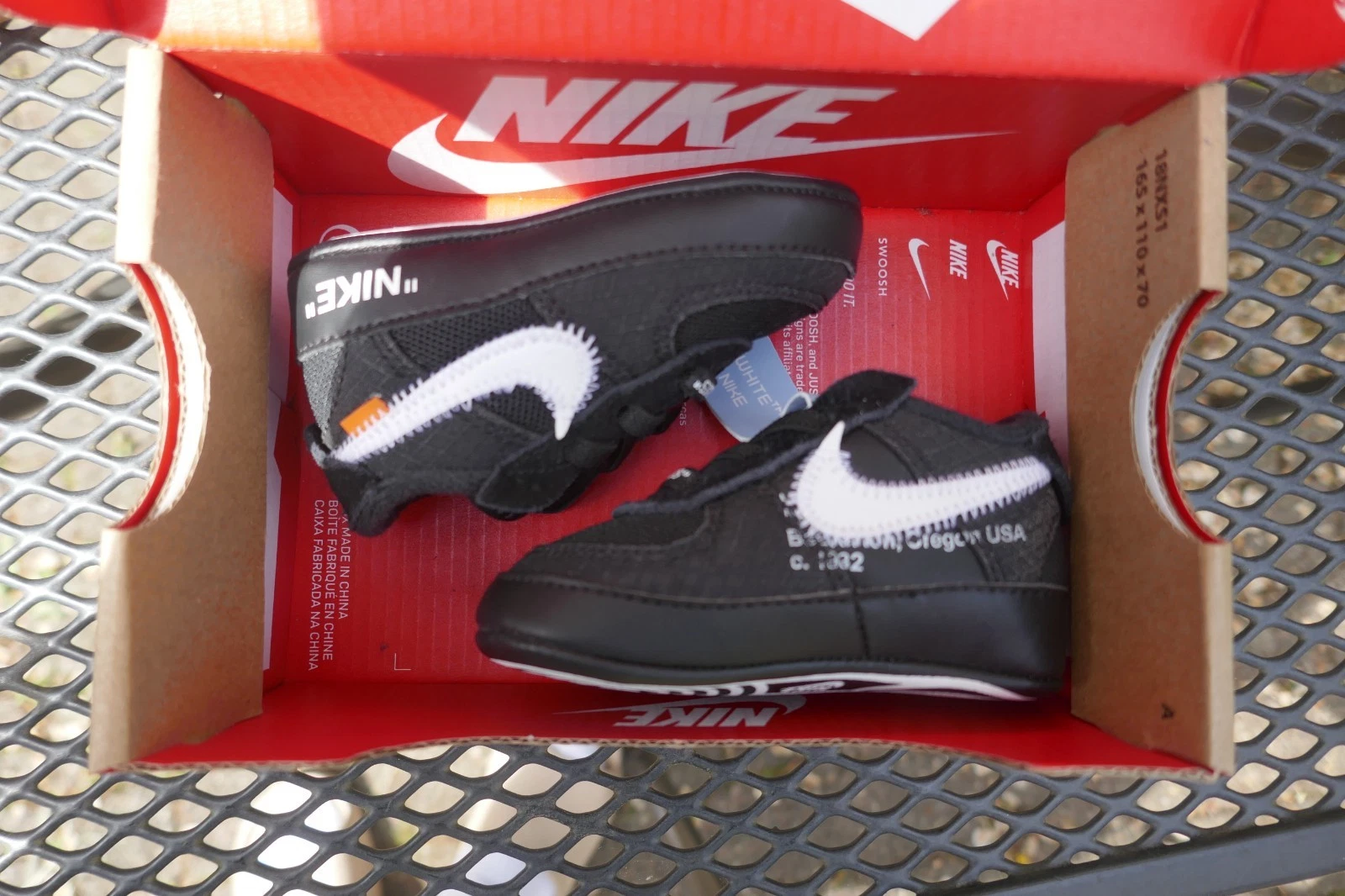 nike x off-white air force 1 TD Black size 2c
Opens in a new window or tab