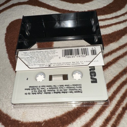 Christmas Is For Children Cassette Tape RCA 1986 Richard Wolfe Children’s Chorus - Picture 4 of 5