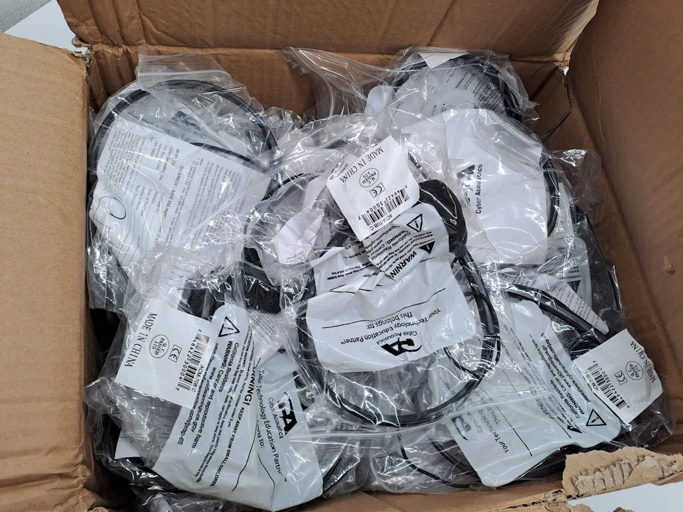 Lote de 46 Auriculares Estéreo Cyber Acoustics ACM-70 Negro Conjunto Foto 4 de 4