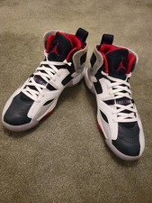 Men's Jordan Jumpman Two Trey sneakers in the Olympic Men's Size M 10.0 W 11.0 