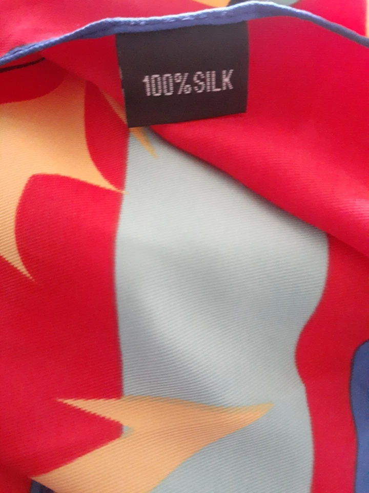 Lenço de seda HERMES - Imagem 2 de 3