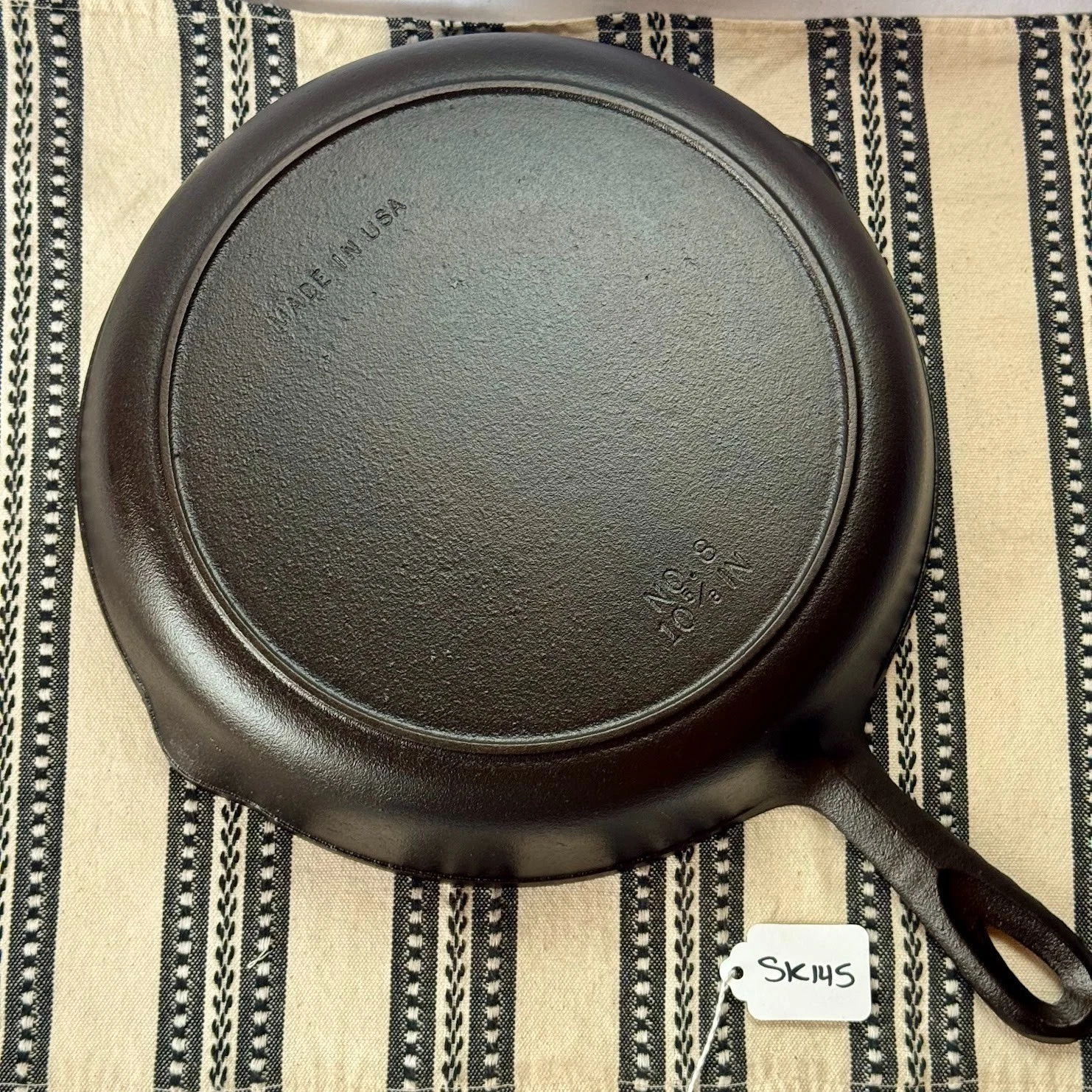 Birmingham Stove & Range Co (BSR) Century Series No. 8 Cast Iron Skillet USA