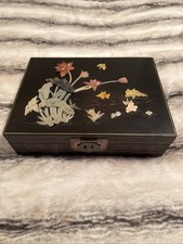 Vintage Lacquered Jewellery Box 