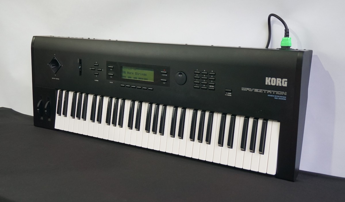 Korg Wavestation Advance Vector & Wave Sequencing Synthesiser