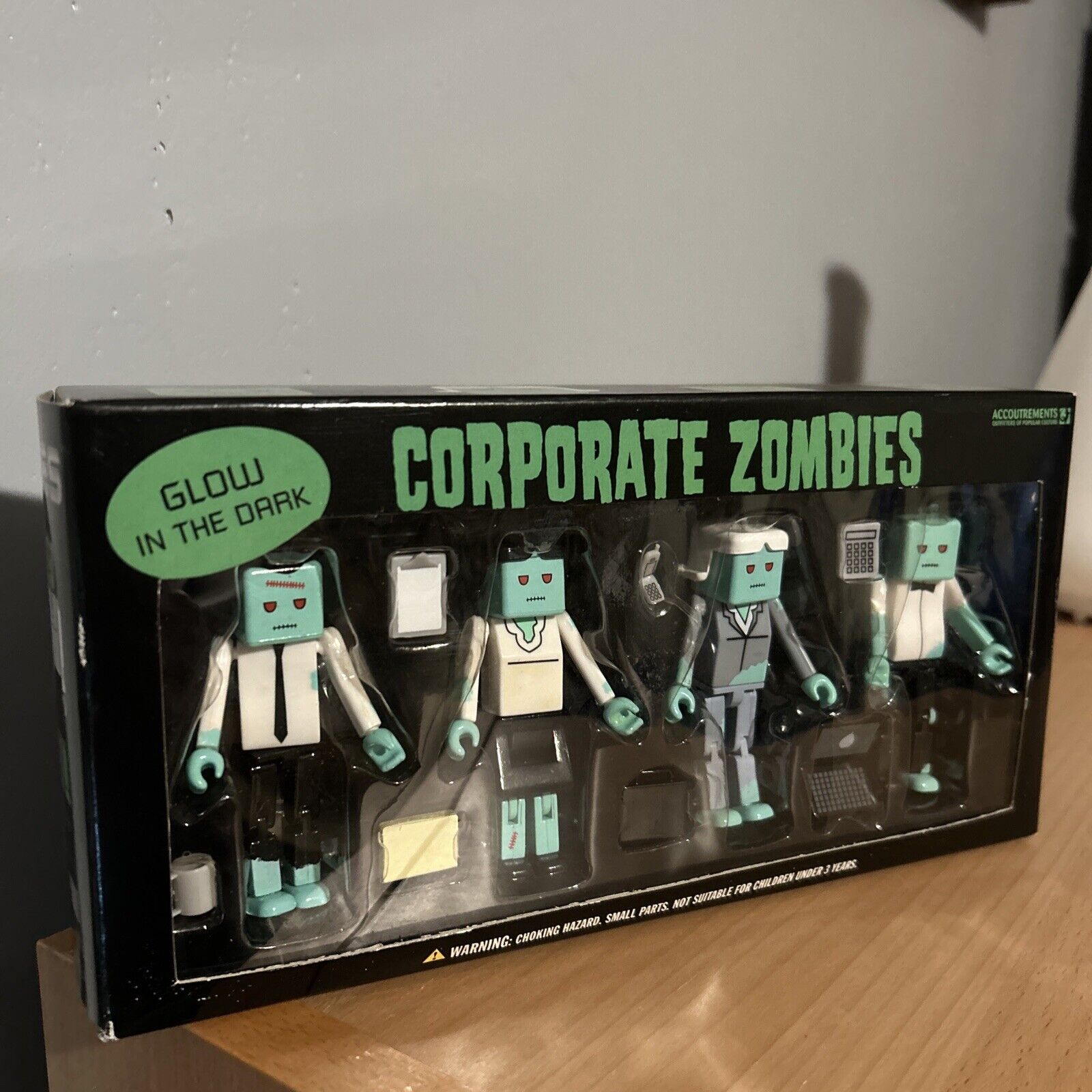 THE CUBES Corporate Zombies figures Toy Glow in The Dark ( Accoutrements ) *NEW*