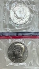 1981 P&D KENNEDY HALF DOLLAR UNCIRCULATED IN MINT CELLO