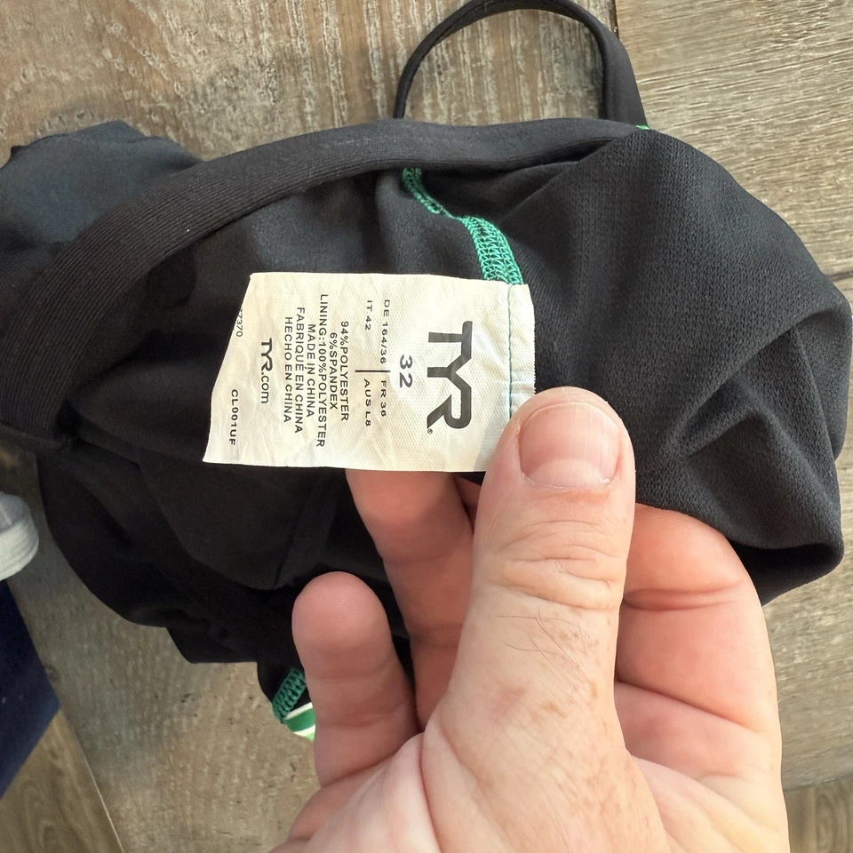 TYR Girls' Phoenix Splice MaxFit Swimsuit Black Green Size 32 One Piece Training - Image 4 of 4