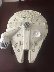 Star-Wars-Millennium-Falcon-Vintage-Vehicle-1979-Millenium-Working-99-complete