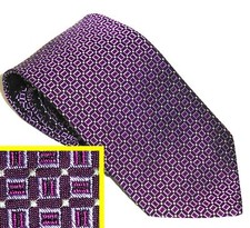 BROOKS BROTHERS SILK NECK TIE MAKERS PURPLE GEOMETRIC JACQUARD SQUARES FOULARD