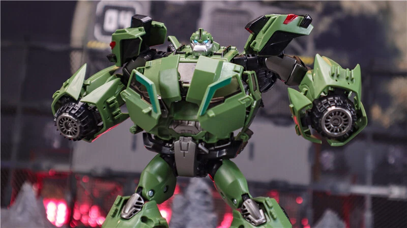 APC Toys Giant Hammer Bulkhead Action Figure Transforms Robot In Stock New ! - Image 3 of 4