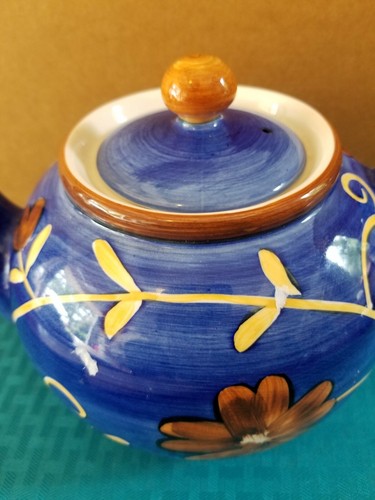 Herman Dodge & Sons Imported Hand Painted Teapot Blue Flowers NWT - Picture 2 of 4