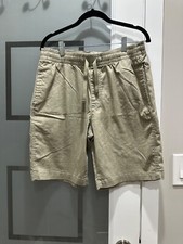 UNIQLO SHORTS MEN SIZE M