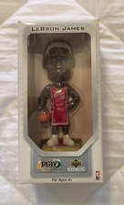LEBRON JAMES Premium Playmakers 2003 Limited Edition Bobblehead Cavaliers RARE!