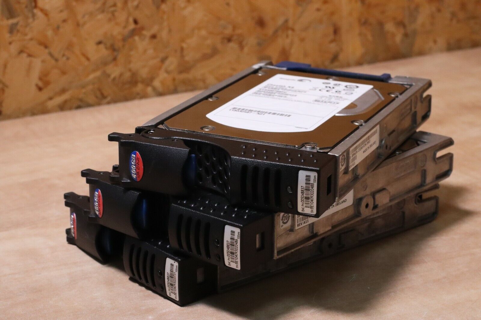 005048837 EMC HDD / CX-4G10-400 400GB 10K 4GB FC Nowa wersja, limitowana wyprzedaż