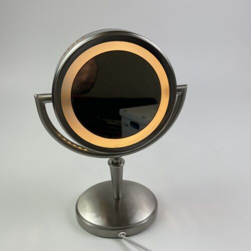 Revlon RV 970 Makeup Mirror Dual Lighted Magnifying Chrome Base Helen Of Troy - Picture 3 of 9